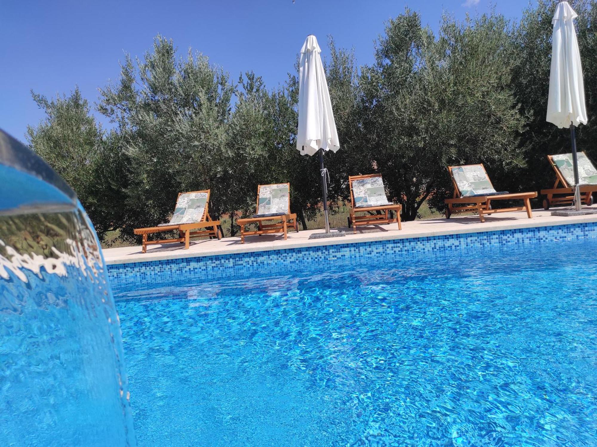 Villa Dorina Barban Exterior foto